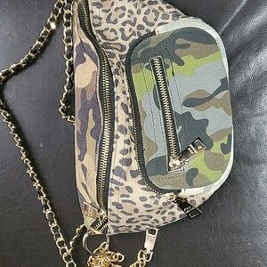 Steve Madden Camouflage and Leopard Print Crossbody Bag with Chain Strap EUC